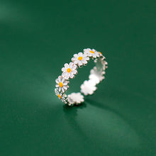 Load image into Gallery viewer, Sweet Adjustable Daisy Flower Resin Ring for Women Spring Summer Pastel Open Ring Minimalist Style Gift for Girls friends
