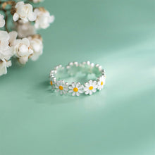 Load image into Gallery viewer, Sweet Adjustable Daisy Flower Resin Ring for Women Spring Summer Pastel Open Ring Minimalist Style Gift for Girls friends