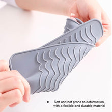 Load image into Gallery viewer, Hairdressing Tools Straighteners Silicone Insulation Pads Curling Irons Insulation Covers Hair Salons Splints Anti Scalding Pads