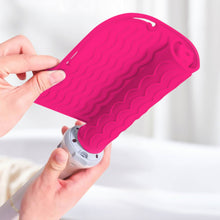 Load image into Gallery viewer, Hairdressing Tools Straighteners Silicone Insulation Pads Curling Irons Insulation Covers Hair Salons Splints Anti Scalding Pads