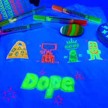 Load image into Gallery viewer, Double Headed Dual Color Glow in The Dark Pen Waterproof Non Fading Marking Pen Student DIY Color Painting Luminous Highlighter Pen
