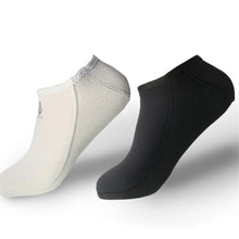 Load image into Gallery viewer, 1Pair 3MM Super Elastic Diving Short Socks Anti-Slip Keep Warm Neoprene Beach Socks Used With Flippers Diving Equipment
