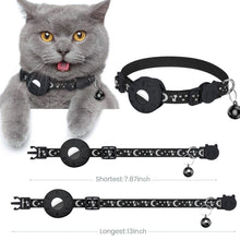 Load image into Gallery viewer, Adjustable Anti Loss Collar Reflective Star Moon Cat Dog Collar Airtag Pet Collar with Bell Cute Pet Cat Positioning Collar for Airtag Pet Collar