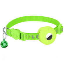Load image into Gallery viewer, Adjustable Anti Loss Collar Reflective Star Moon Cat Dog Collar Airtag Pet Collar with Bell Cute Pet Cat Positioning Collar for Airtag Pet Collar