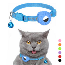 Load image into Gallery viewer, Adjustable Anti Loss Collar Reflective Star Moon Cat Dog Collar Airtag Pet Collar with Bell Cute Pet Cat Positioning Collar for Airtag Pet Collar