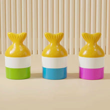 Load image into Gallery viewer, Summer Outdoor Sunscreen Applicator Travel Portable Sunscreen Lotion Applicator Roller Sponge Beauty Tool Makeup Bottle