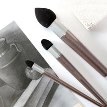 Load image into Gallery viewer, Artist Blending Pen Washable Sketch Rubbing Sponge Brush Reusable Drawing Art Blenders Correcting Lightening Highlight