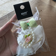 Load image into Gallery viewer, For 17cm Labubu Necklace Bow Doll Children Dress Headwear Overalls T-shirt Sweater Hat Set Cartoon Messenger Bag