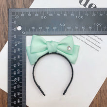 Load image into Gallery viewer, For 17cm Labubu V1 V2 V3 Skull Panda Doll Clothes Solid Color Heart-shaped Rhinestone Clothing Bow Tie Hair Clip Mini Cute Doll Fashion Accessories