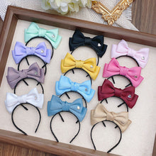 Load image into Gallery viewer, For 17cm Labubu V1 V2 V3 Skull Panda Doll Clothes Solid Color Heart-shaped Rhinestone Clothing Bow Tie Hair Clip Mini Cute Doll Fashion Accessories