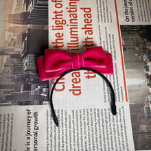Load image into Gallery viewer, For 17cm Labubu V1 V2 V3 Skull Panda Doll Clothes Fashion Clothing Bow Tie Hair Clip Mini Cute Doll Fashion Accessories