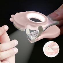 Load image into Gallery viewer, Magnifying Mirror Nail Clippers Children's Luminous Nail Clippers Baby Stainless Steel Nail Clippers Baby Splash Proof Nail Clippers