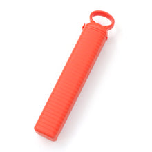 Load image into Gallery viewer, New Pull Out Ice Tray Food Grade Plastic Ice Maker Portable Ice Box Mold for Home Use Easy To Use and Durable BPA Free Design