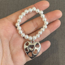 Load image into Gallery viewer, For 17cm Labubu Doll Clothes Fashion Clothing Pearl Necklace with Pendant Choker Necklace Mini Cute Doll Fashion Accessories