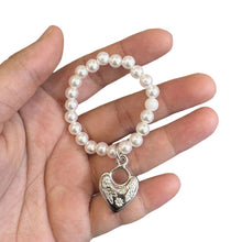 Load image into Gallery viewer, For 17cm Labubu Doll Clothes Fashion Clothing Pearl Necklace with Pendant Choker Necklace Mini Cute Doll Fashion Accessories