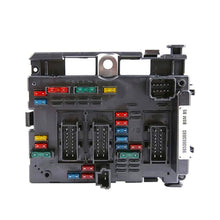 Load image into Gallery viewer, Car Fuse Box Unit Assembly Under Bonnet 9657608580 BSM B5 6500Y1 For Citroen C2 C3 C5 C8 Picasso Peugeot 206 207 307
