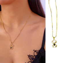 Load image into Gallery viewer, Gothic Punk Spider Pendant Necklace Halloween Cool Choker Hip Hop Punk Style Jewelry Fashionable Edgy Spider Necklace