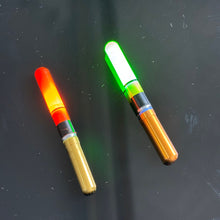Load image into Gallery viewer, 1PC Lure Electronic Glow Stick Waterproof Led Float Tip Tail Light Cap Night Fishing Float Light Fishing Accessories (Battery Included)