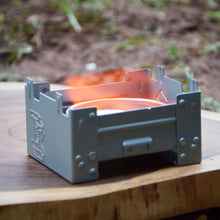 Load image into Gallery viewer, Outdoor Foldable Alcohol Stove Portable Windproof Solid Alcohol Stove Camping German Stove Set
