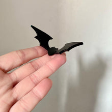Load image into Gallery viewer, Halloween 3D Acrylic Bat Cake Topper Cupcake Decorations Reusable Spooky Flying Gothic Wedding Halloween Party Cake Accessories Decor