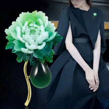 Load image into Gallery viewer, Peony Fashion Brooch Flower Gemstone Brooch Sweater Pin Gemstone Alloy Brooch Elegant Style Brooch for Business Gifts