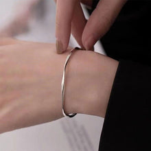 Load image into Gallery viewer, Retro Open Bracelet Creative Wave Bracelet Mobius Geometric Accessories Adjustable Wristband For Women Gift