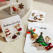 Load image into Gallery viewer, 3pcs/set Christmas Tree Elk Snowman Alloy Brooch Fashionable Christmas Corsage Jewelry Accessory Party Festival Gift