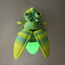 Load image into Gallery viewer, 3D Printed Firefly Model Magnetic Night Glow Tail Novel Fridge Magnet Decor Home Ornament For Kids Collectors Animal Enthusiasts