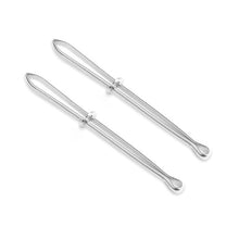Load image into Gallery viewer, 2Pcs Metal Elastic Band Threading Garment Clips Sewing DIY Tools Elastic Band Tape Punch Cross Stitch Threader Wear Elastic Clamp