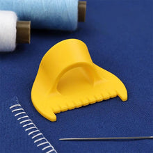 Load image into Gallery viewer, 2Pcs Sewing Guide 3D Printing Manual Sewing Tools Sewing Edge Locking Sewing Template Hand Sewing Tool With 3mm 2mm