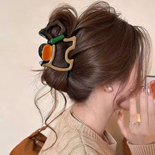 Load image into Gallery viewer, 1Pc Fashion Dog Hair Clips Cute Puppy Contrast Color Scratching Clip High-End Painted Hair Accessories For Women