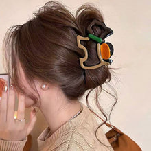 Load image into Gallery viewer, 1Pc Fashion Dog Hair Clips Cute Puppy Contrast Color Scratching Clip High-End Painted Hair Accessories For Women