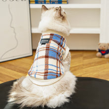 Load image into Gallery viewer, 4-42.5kg Dog Wear Pet Warm Winter Clothes Cute Soft Fashionable Pet Seasonal Outfit Golden Retriever Corgi and Cat Labrador Families