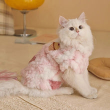 Load image into Gallery viewer, 2.5-7kg Warm Cat Vest Kawaii Winter Cat/Dog Clothing Soft Fabric Pet Fashion Vest Pet Accessories for Winter