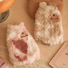 Load image into Gallery viewer, 2.5-7kg Warm Cat Vest Kawaii Winter Cat/Dog Clothing Soft Fabric Pet Fashion Vest Pet Accessories for Winter