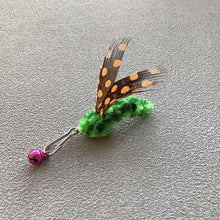 Load image into Gallery viewer, Insect-shaped Feather Cat Toy Replacement Head DIY Replace Cat Teaser Stick Replacement Pendant Pet Toy Accessories For Cat Owners/Lovers