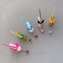 Load image into Gallery viewer, Insect-shaped Feather Cat Toy Replacement Head DIY Replace Cat Teaser Stick Replacement Pendant Pet Toy Accessories For Cat Owners/Lovers