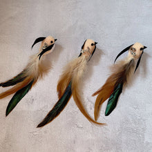 Load image into Gallery viewer, Realistic Bird-Shaped Feather Cat Toy Replacement Head DIY Replace Cat Teaser Stick Replacement Pendant Pet Toy Accessories For Cat Owners/Lovers