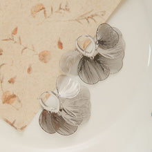 Load image into Gallery viewer, Carved Light Luxury Elegant Metal Hollow Silver Golden Hoop Earrings Ginkgo Leaf Shaped Ear Clip Gift For Women