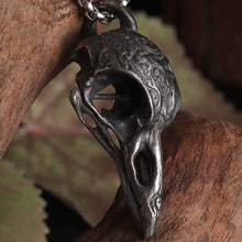 Load image into Gallery viewer, Retro Nordic Scandinavian Crow Skull Pendant Necklace For Men Personalized Bird Jewelry Lucky Amulet Gift