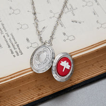 Load image into Gallery viewer, New Fashion Retro Dragonfly Pendant Necklace Ladies Oval Collarbone Necklace Black Red Purple Niche Personalized Witch Jewelry Accessories