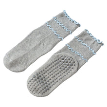 Load image into Gallery viewer, 1Pair Ruffled Edge Yoga Socks for Pilates Moisture-Wicking Anti-Slip Floor Socks Sweet Cute Sports Socks