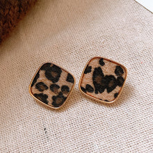 Load image into Gallery viewer, Retro Earrings Geometric Heart Leopard Print Earrings Light Luxury Earrings Fashion Accessories Gift For Women