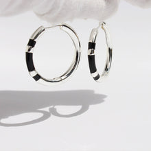 Load image into Gallery viewer, High-End Light Luxury Striped Earrings Retro Black Red Circle Earrings Women Accessories New Year Gift