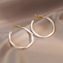 Load image into Gallery viewer, Retro Light Luxury Circle Earrings Red Geometric Shape Earrings Fashion Female Ear Accessories Gift Women