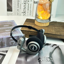Load image into Gallery viewer, Retro Headphones Wireless Bluetooth Headphones ON-Ear Headphones HIFI Wireless Foldable Noise Canceling Headphone