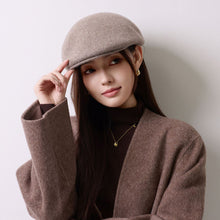 Load image into Gallery viewer, Fashionable Beret Warm Wool Hat Retro Lady Painter's Hat Winter Women Accessories Female Gift