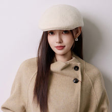 Load image into Gallery viewer, Fashionable Beret Warm Wool Hat Retro Lady Painter's Hat Winter Women Accessories Female Gift