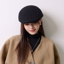 Load image into Gallery viewer, Fashionable Beret Warm Wool Hat Retro Lady Painter's Hat Winter Women Accessories Female Gift
