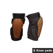 Load image into Gallery viewer, Outdoor Sports Ski Protective Gear Anti-Fall Breathable Hip Pants Knee Pads Safety Equipment for Snowboarding Ice Skating